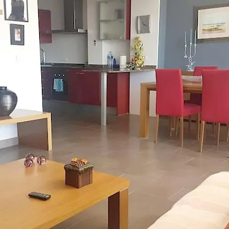 Spacious With Sea View In El Grau De Moncofa, 108m² Lejlighed Moncófar