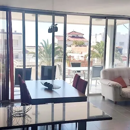 Spacious With Sea View In El Grau De Moncofa, 108m² *
